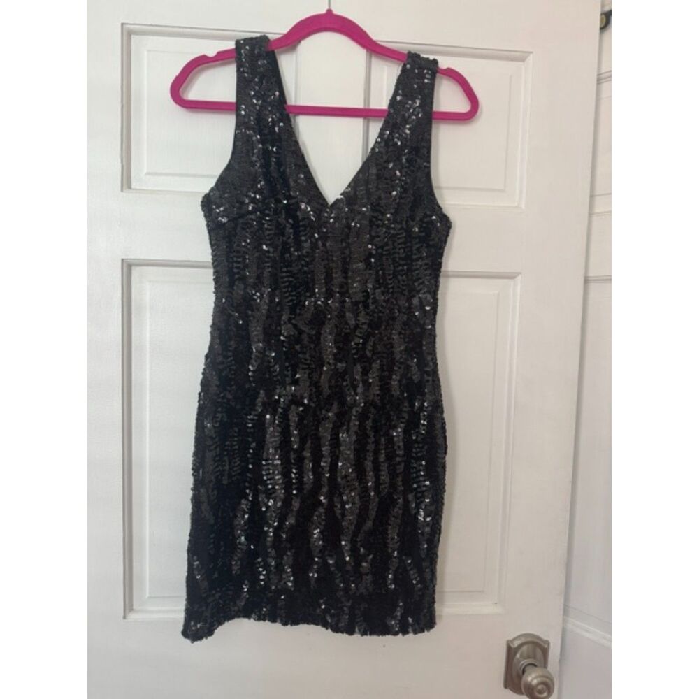 NWOT ARK & Co. sequin cocktail party dress, Black, Size M